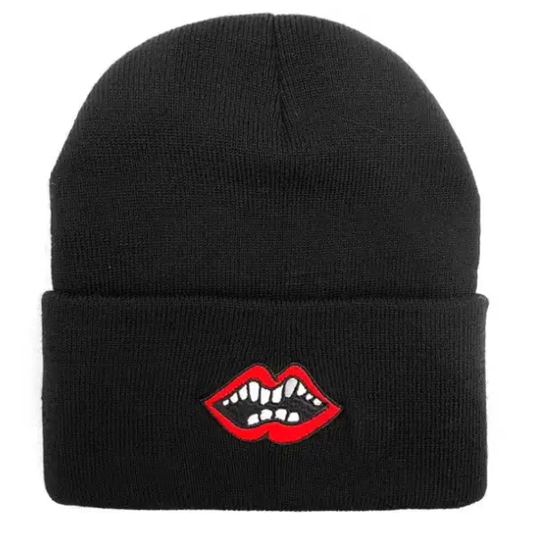 Chrome-Hearts-Matty-Boy-Red-Lip-Embroidered-Black-Beanie-1